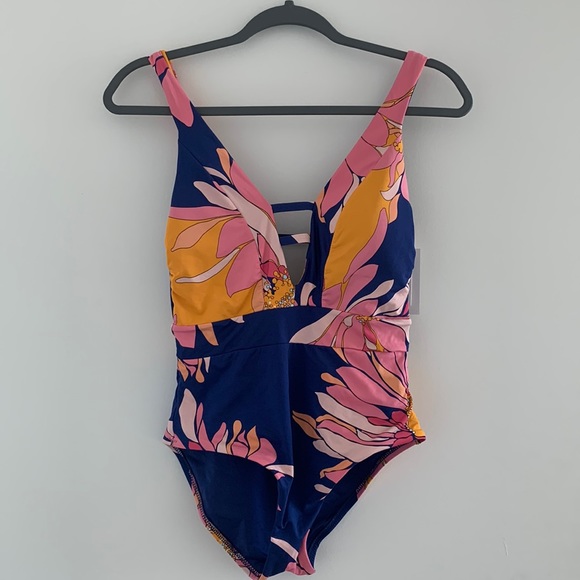 Trina Turk Other - NWT - Trina Turk one piece swimsuit